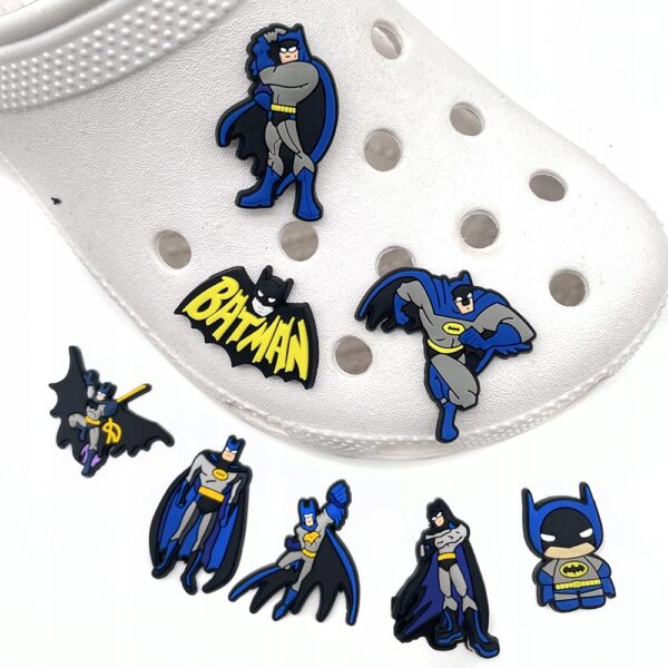 Przypinka Batman do Crocs butów klapków telefonu torby torebki plecaka - obrazek 2