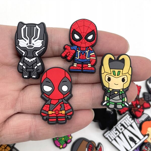 Przypinka Iron Man Marvel Avengers do Crocs - obrazek 2