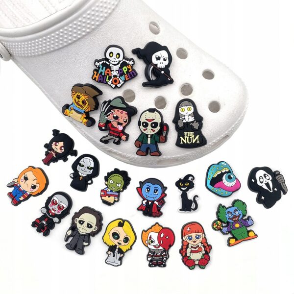 Przypinka Leatherface Halloween do Crocs - obrazek 3