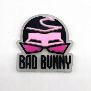 Przypinka Bad Bunny fluorescencyjna do Crocs | Oro Party