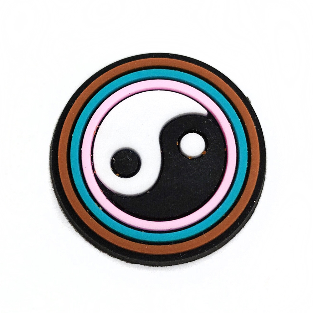 Przypinka Feng Shui Talizman Amulet do Crocs