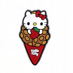 Przypinka Truskawka Hello Kitty do Crocs | Oro Party