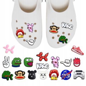 Przypinki do Crocs LOGO BRANDS do butów telefonu torby zestaw 17 szt