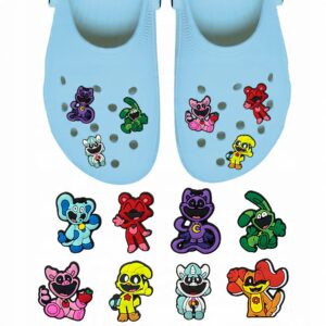 Przypinki do Crocs SMILING CRITTERS do butów telefonu torby zestaw 8 szt